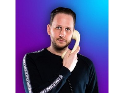 vrijdag 23.00 - 24.00h - Chris Deluxe + MC