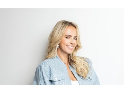 zaterdag 21:25 - 21:55h - Monique Smit